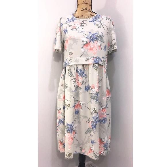 orange creek Dresses & Skirts - ❌SOLD❌NWT Orange Creek Sage Floral Dress